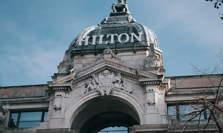 Dlaczego mój ojciec pił kawę z solą? – rodzinna tajemnica, która zmieniła moje życie