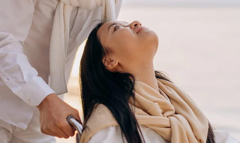 „Moja teściowa zostawiła dom szwagrowi, a mój mąż nie dostał nic. Czuję się zdradzona i upokorzona” – Moja historia rodzinnego rozczarowania