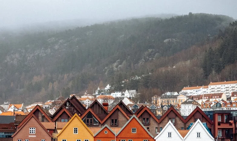 Oczy utraconego braterstwa: Opowieść o przyjaźni, przemocy i odrodzeniu