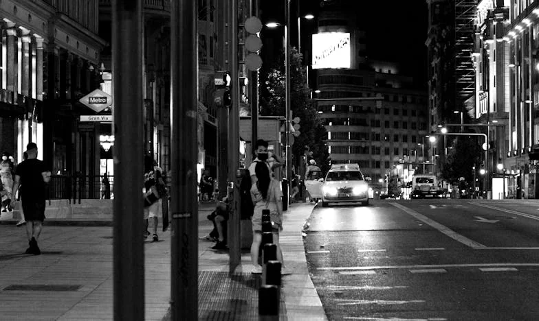 Po pięćdziesiątce przestałam wierzyć w cokolwiek romantycznego: Aż pojechałam na wycieczkę dla singli 50+ i poznałam Marka