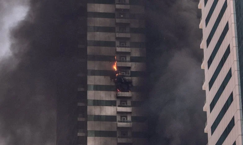 Mój mąż nie akceptuje mojej relacji z byłą teściową – czy naprawdę robię coś złego?