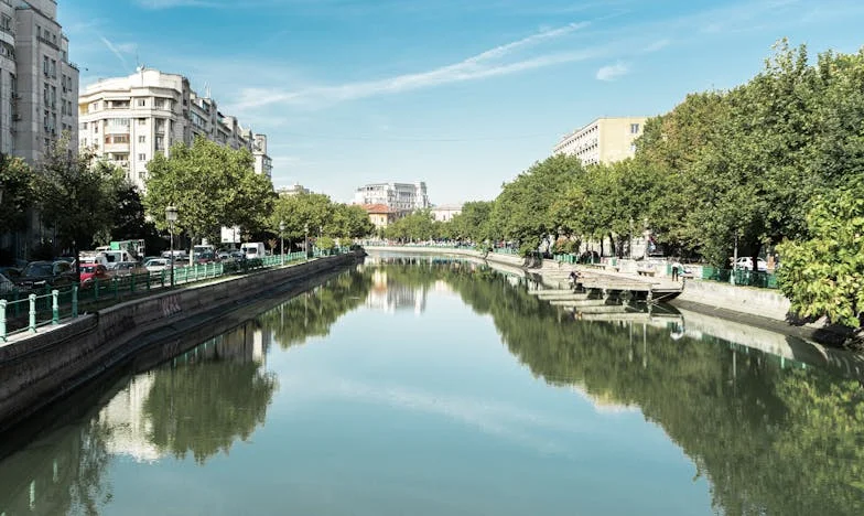 Sąsiedzi myśleli, że budujemy dom dla naszej córki i ich syna: Co oni sobie wyobrażali?