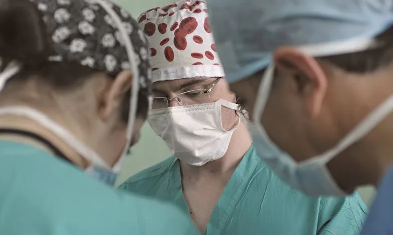 Zamiana o Świcie: Jak Jedna Noc Rozdarła Naszą Rodzinę