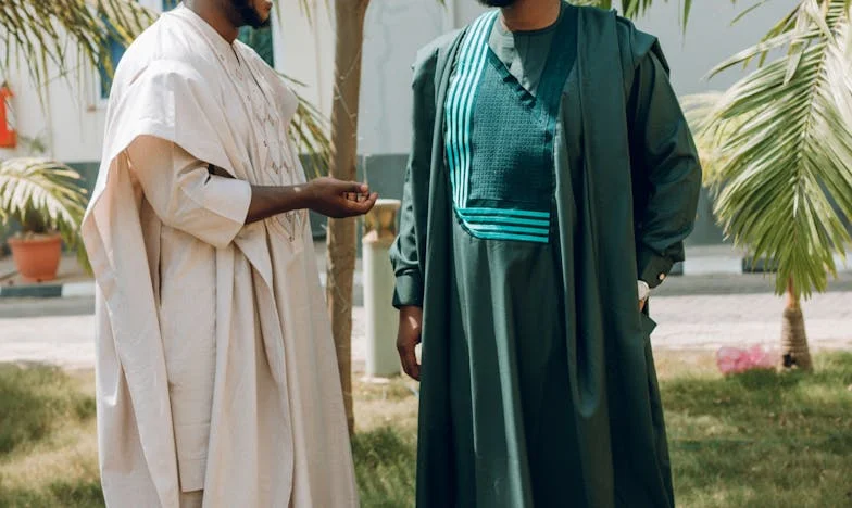 „Mami, můžu se na pár týdnů vrátit domů?” – Když se dcera vrací pod máminu střechu a staré rány se otevírají