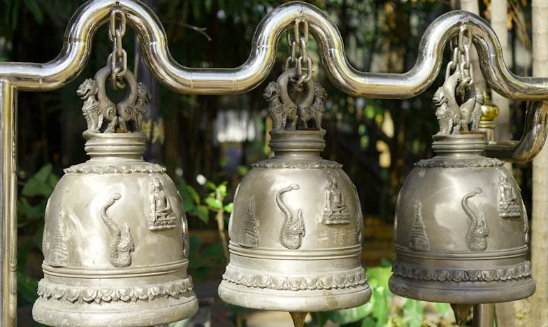 Mezi námi dluh: Příběh lásky na hraně propasti