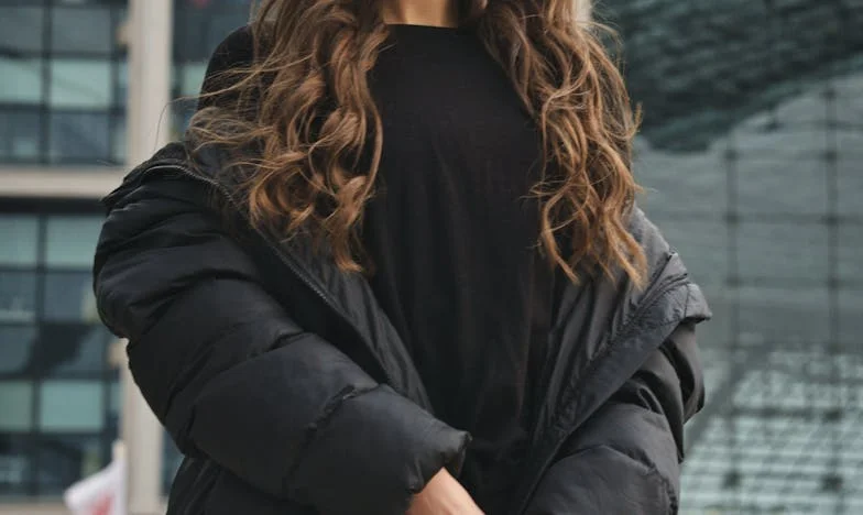 Zet na hraně, tchán v pasti: Příběh o rodině, práci a strachu z budoucnosti