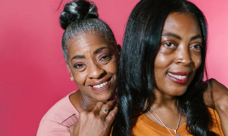 Babička a děda se zlobí, že k nim s dětmi nejezdíme: Ale proč by měli cpát naše děti sladkostmi, na které jsou alergické?