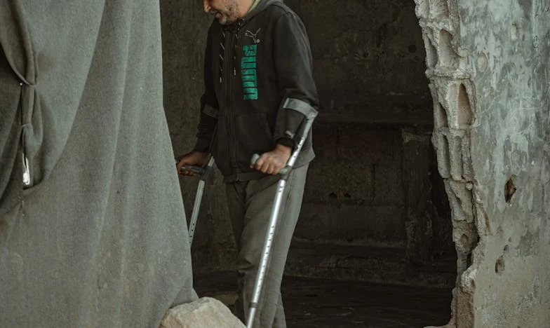 Mezi loajalitou a úctou k sobě: Moje boj v české rodině s tchány, kteří mě dusili svými požadavky