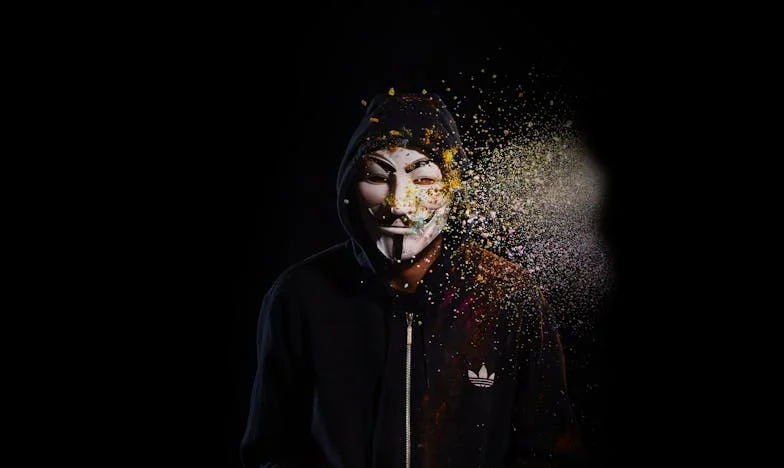 Moje tchyně udělala všechno pro to, aby zničila naši rodinu – ale nakonec přišla o syna