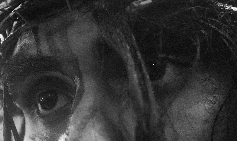 Můj muž se vrátil z pracovní cesty jiný. Dva dny nato jsem ho našla na fotce v náručí cizí ženy. Co teď?