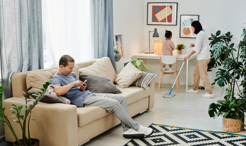 „Neboj se, zatím se nic nestalo. Jen se tvoje dcera rozhodla žít sama.“ Příběh o rozchodu, který otřásl naší rodinou