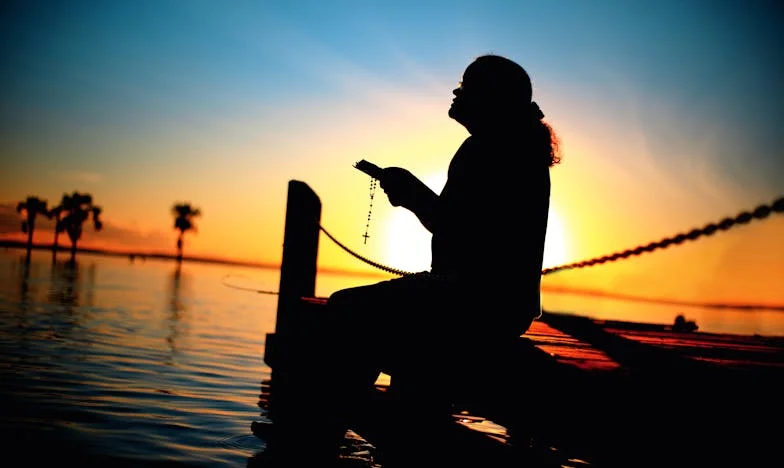 Kdybych svou dceru nerozmazlila, možná bychom byli stále spolu – Příběh matky, která ztratila rodinu