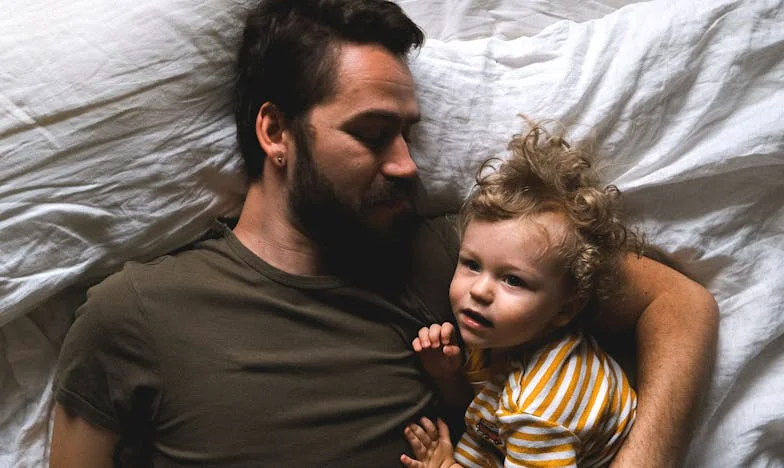 Když jsem poprosila tchyni, aby pohlídala syna: Odpověď, která mi změnila život