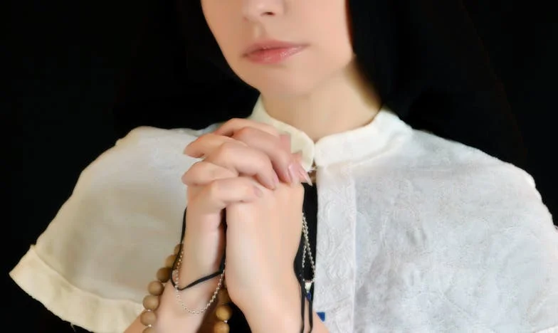 Když se všechno zhroutí: Jak jsem po třiceti letech manželství znovu našla samu sebe