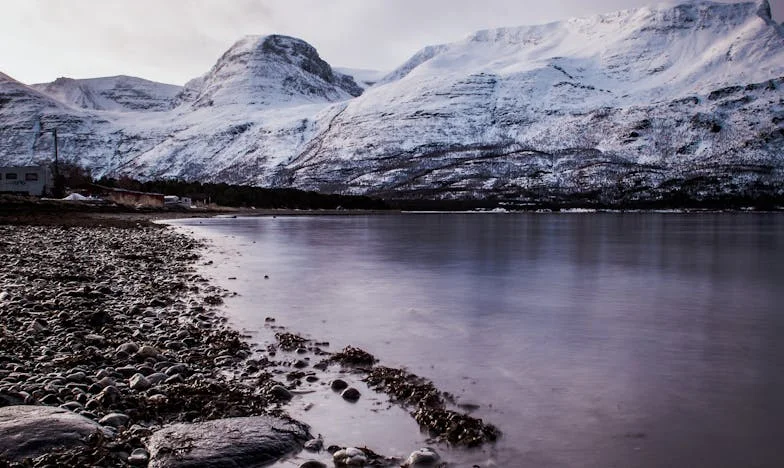 Může láska mezi otcem a dětmi opravdu zmizet po rozvodu? Můj boj o srdce dcer
