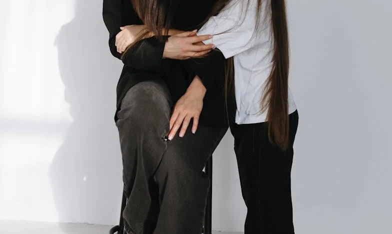 Nikdo nedokázal vyléčit syna miliardáře – dokud se neobjevila bezdomovkyně Anička