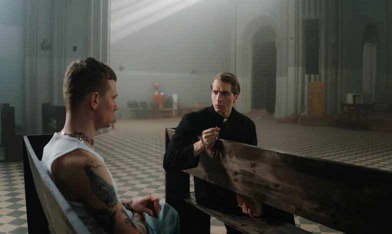 Když se rodina rozpadá: Příběh o zradě, lásce a odpuštění