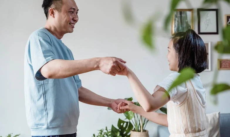 Nejsem pečovatelka: Jak jsem hledala samu sebe v české rodině