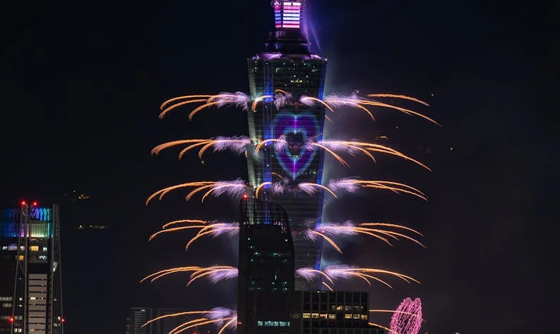 Nu Mi-am Invitat Familia la Nuntă: Povara Alegerii Propriei Fericiri