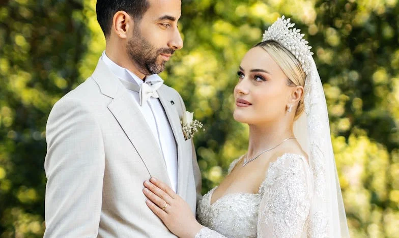 Plânsul din apartamentul 3B: O poveste despre indiferență și curaj