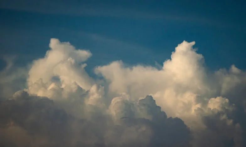 Am leșinat la masa de Paște – Soțul meu nu m-a ajutat niciodată cu fetița noastră. Oare familia noastră mai are vreo șansă?