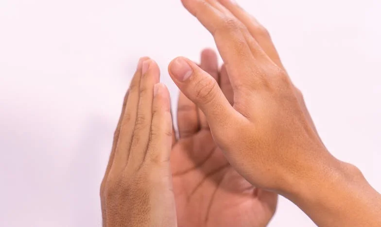 Când dragostea de mamă doare: Povestea mea și a fiului meu, Vlad