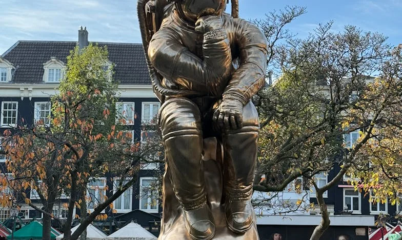 Când telefonul fiicei mele doare mai tare decât tăcerea – Povestea mea despre iubire, dezamăgire și limite