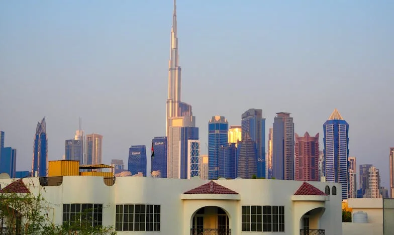 Între două lumi: Povestea unei nurori în România de azi