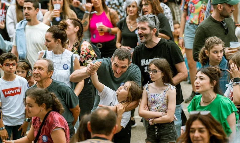 „Nu mai pot, Sorin! Am nevoie de o pauză...” – Confesiunea unei mame din Cluj care a ales să plece