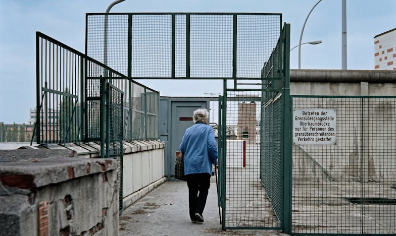 Iartă-mă pentru ce s-a întâmplat – Povestea unei femei din România despre infidelitate, familie și regăsire