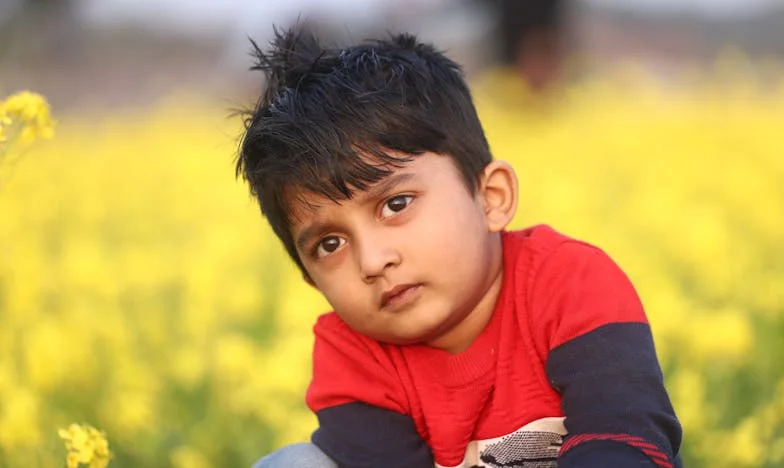 Au venit după mine: O poveste despre prietenie, familie și curajul de a cere ajutor