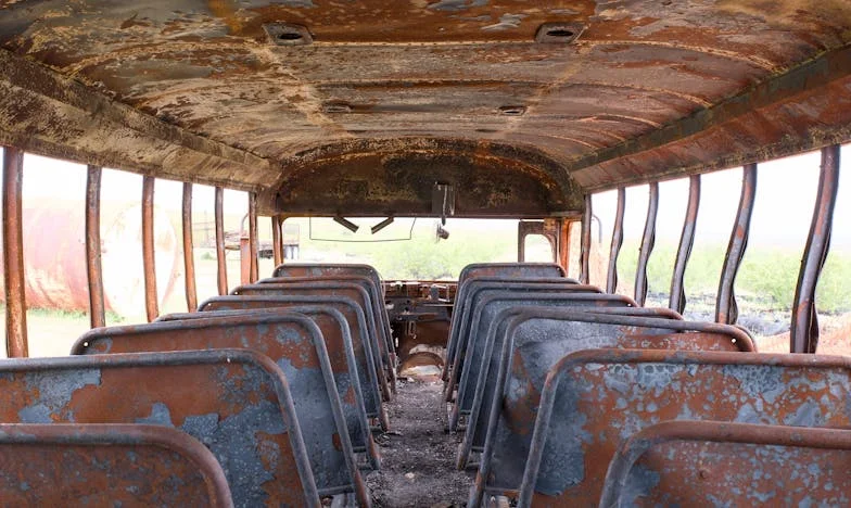 „De ce mereu eu plătesc? – Confesiunea mea despre bani și iubire”