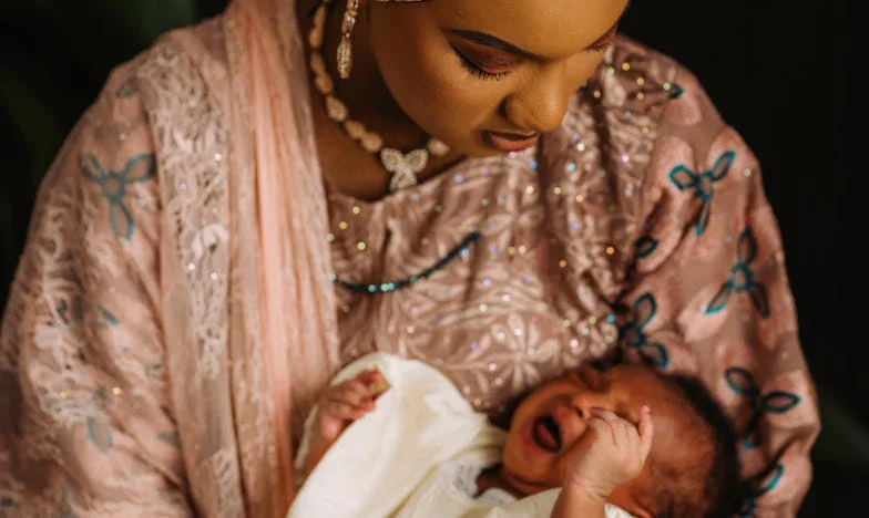 În umbra soacrei: Jurnalul unei nurori românce în lupta pentru independență