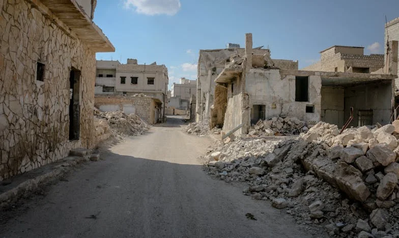 Între două iubiri: Povestea Martei