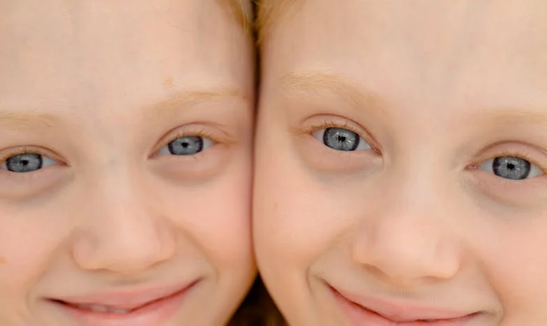 Între Rugăciune și Tăcere: Cum Am Găsit Liniștea în mijlocul Furtunii din Familie