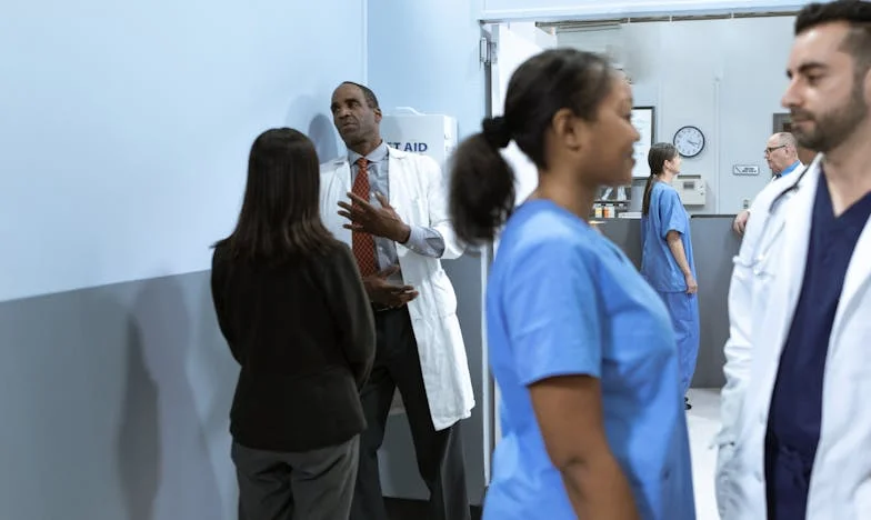 Două surori, o mamă și o decizie care a schimbat totul: povestea unei familii din București