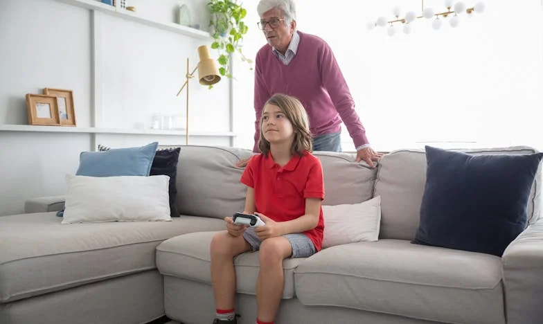 Fratele meu are 43 de ani, nu s-a căsătorit niciodată și o învinuiesc pe mama: Povestea unei familii românești