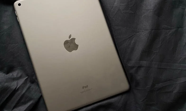 „Nu acum, draga mea, discutăm lucruri serioase”: Povestea unei femei care a învățat să spună „ajunge”