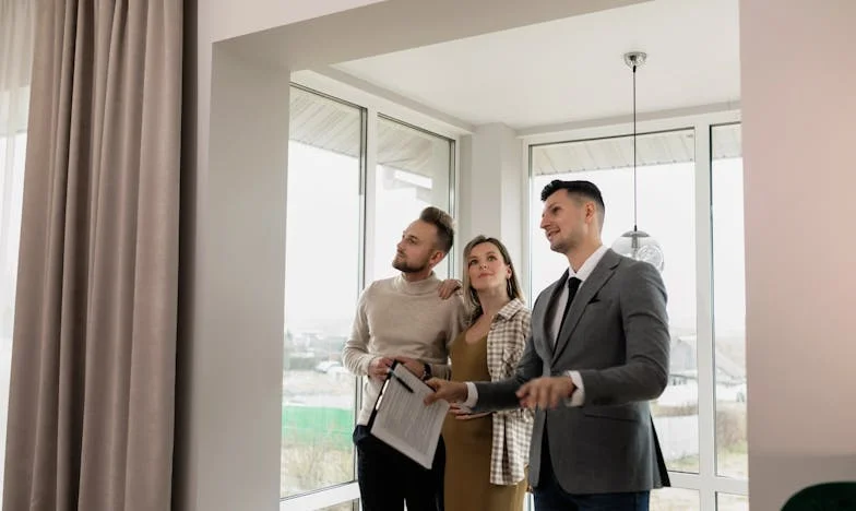 „Nu pentru asta am cumpărat casa…” – Cum familia soțului meu mi-a transformat viața într-un coșmar