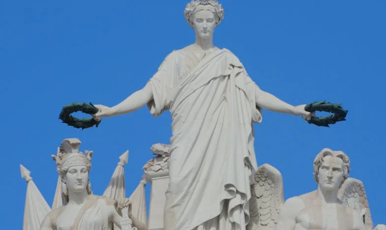 „Părinții soțului meu sunt bogați, dar refuză să ne ajute cu avansul pentru casă” – Povestea unei familii care a învățat să se descurce singură