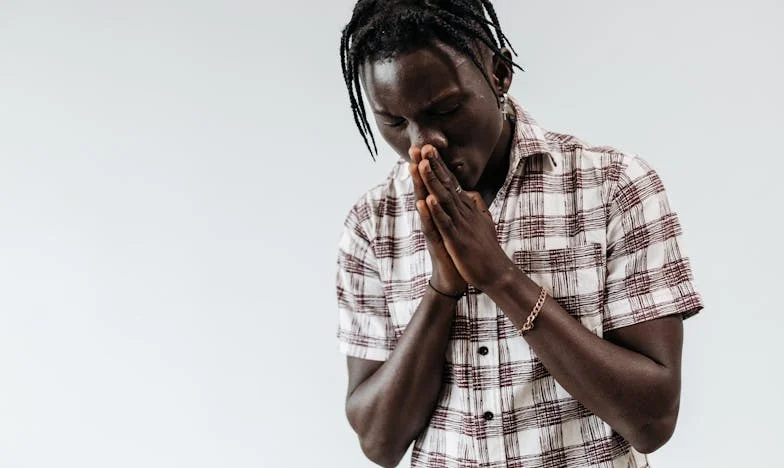 Banii ascunși ai fiicei mele: Povestea unei mame între recunoștință și vinovăție