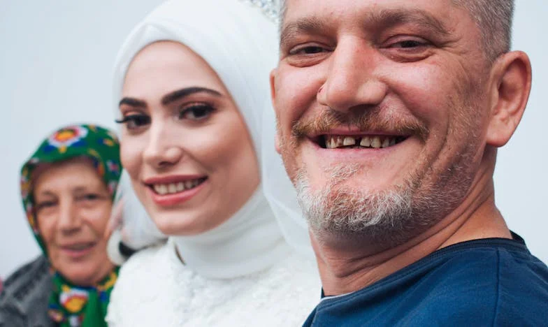 Când afli de nunta fiului tău de la vecină: Povestea Mariei și tăcerea din familia Popescu