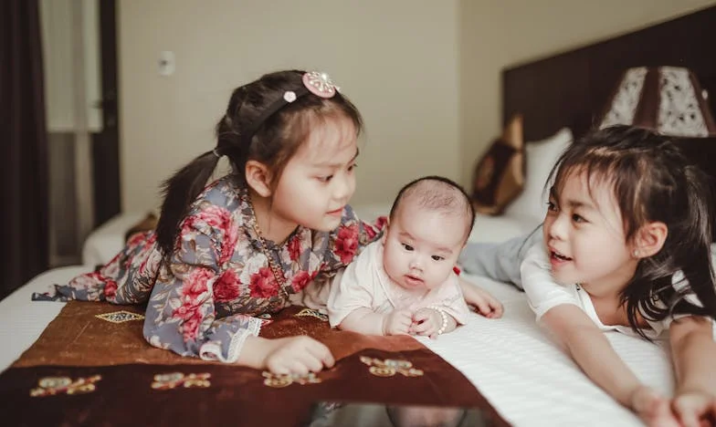 Când boala fiicei mele a scos la iveală un secret: Povestea unui tată care a fost nevoit să o ia de la capăt