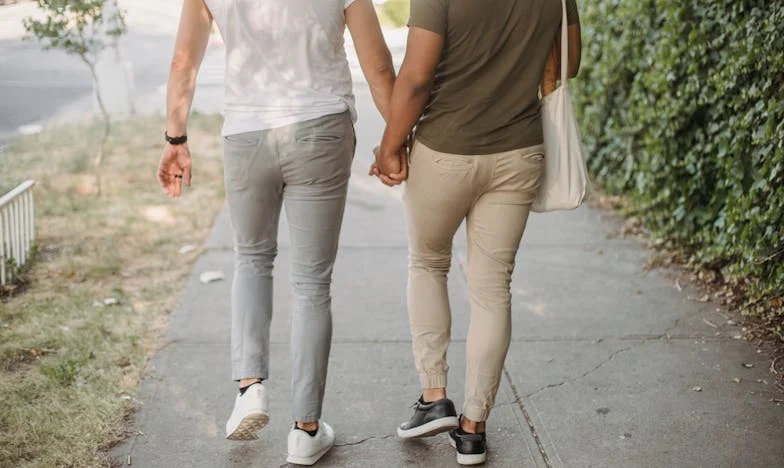 Când Irina M-a Obliga Să Dorm pe Canapea – Dar E Casa Mea!