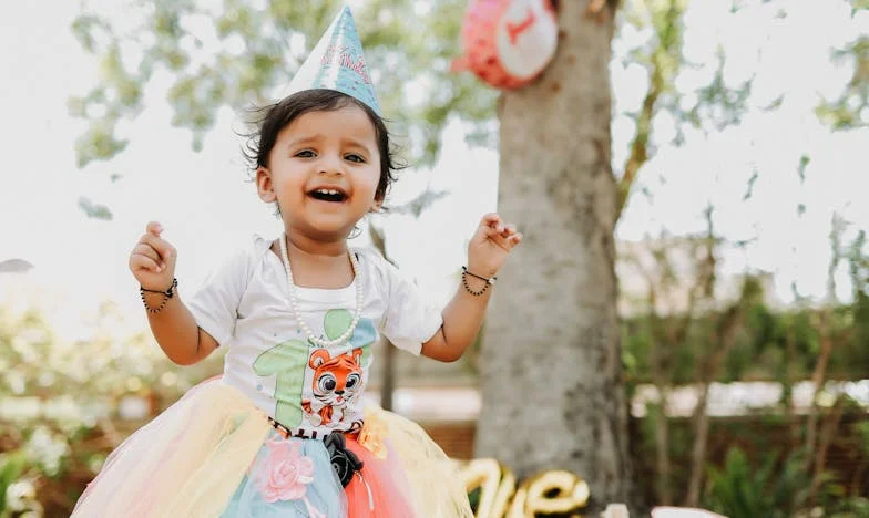 Când tradiția se ciocnește cu noul: Povestea mea ca soacră în fața schimbării