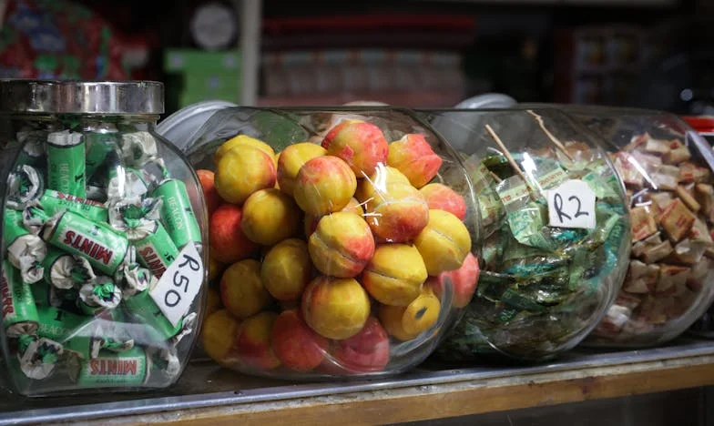 „Ce familie lipsită de rușine! Fă-ți bagajele, plecăm acasă. Niciodată nu mă mai întorc aici.” – Vizita care a schimbat totul