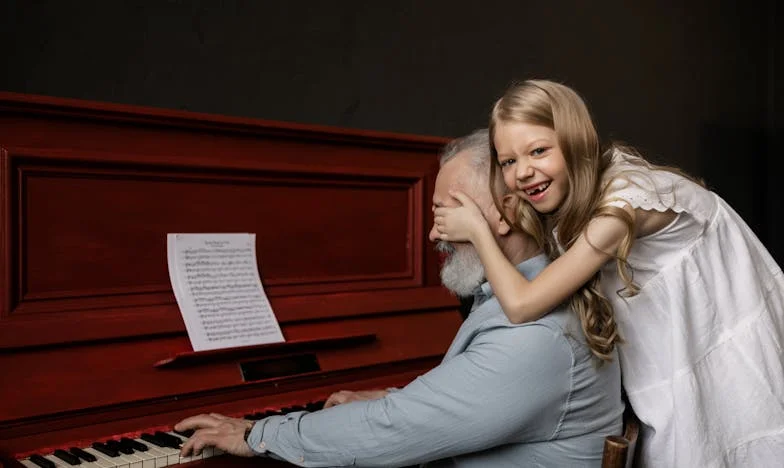 De fiecare dată când ginerele meu intră pe ușă, trebuie să dispar: povestea unei bunici românce