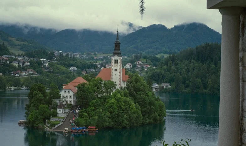 Fiica mea a pretins că este orfană: Povestea unei mame dintr-un sat românesc