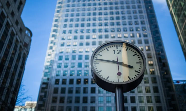 „Nu mai pot trăi singură. O să te ajut cu copiii”, mi-a spus mama. Dar nu m-am așteptat niciodată la ce a urmat…