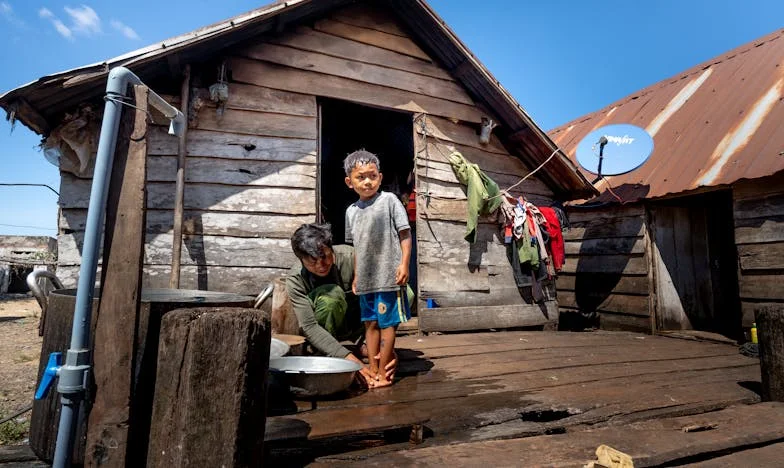 „Semnează, Ana!” – povestea trădării, a luptei pentru casă și a salvării prin copilul meu